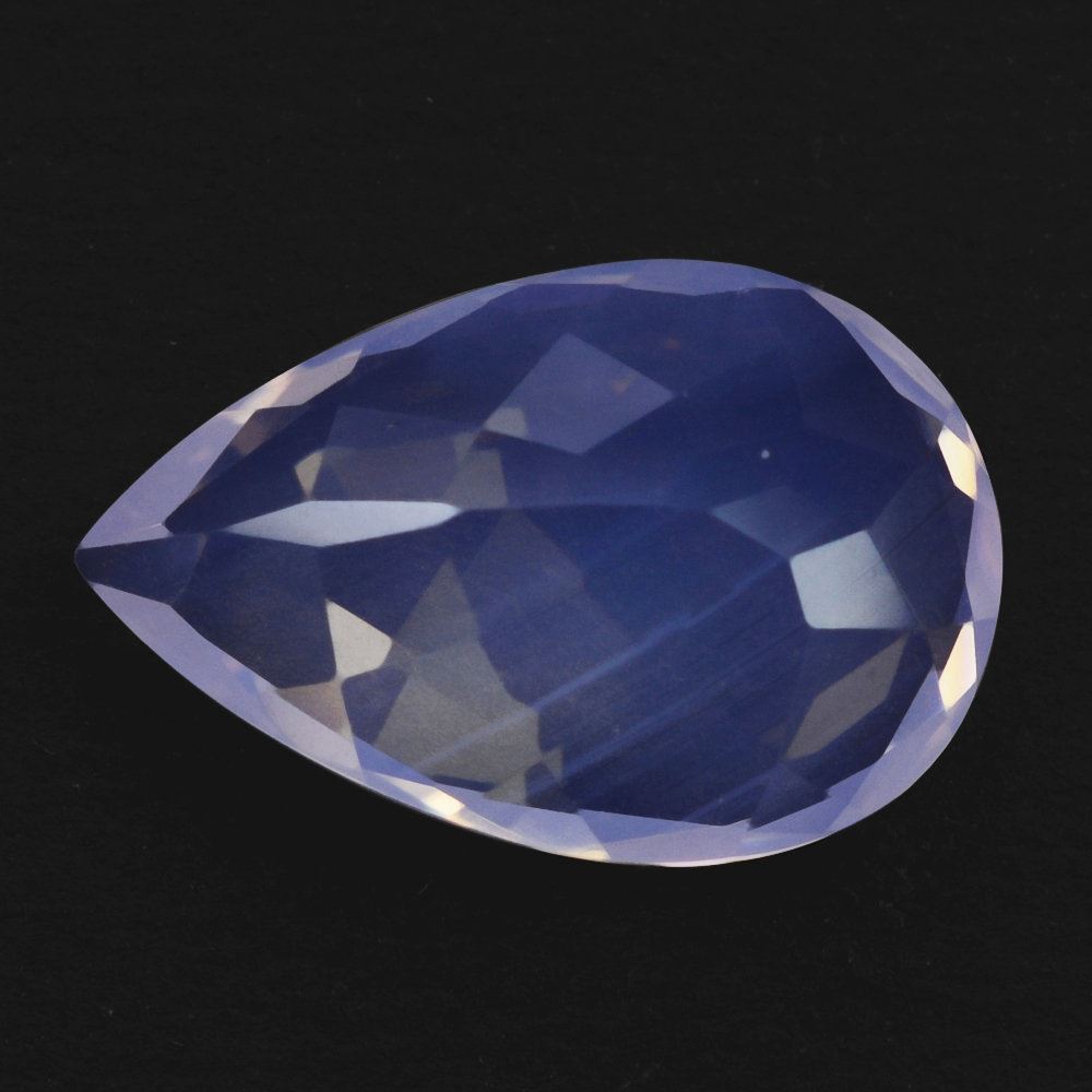 LAVENDER MOON QUARTZ CUT PEAR 15X10MM 5.05 Cts.