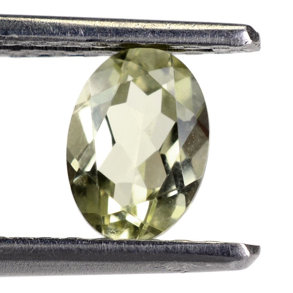 LEMON QUARTZ CUT OVAL (GREEN GOLD) 7X5MM 0.75 Cts.