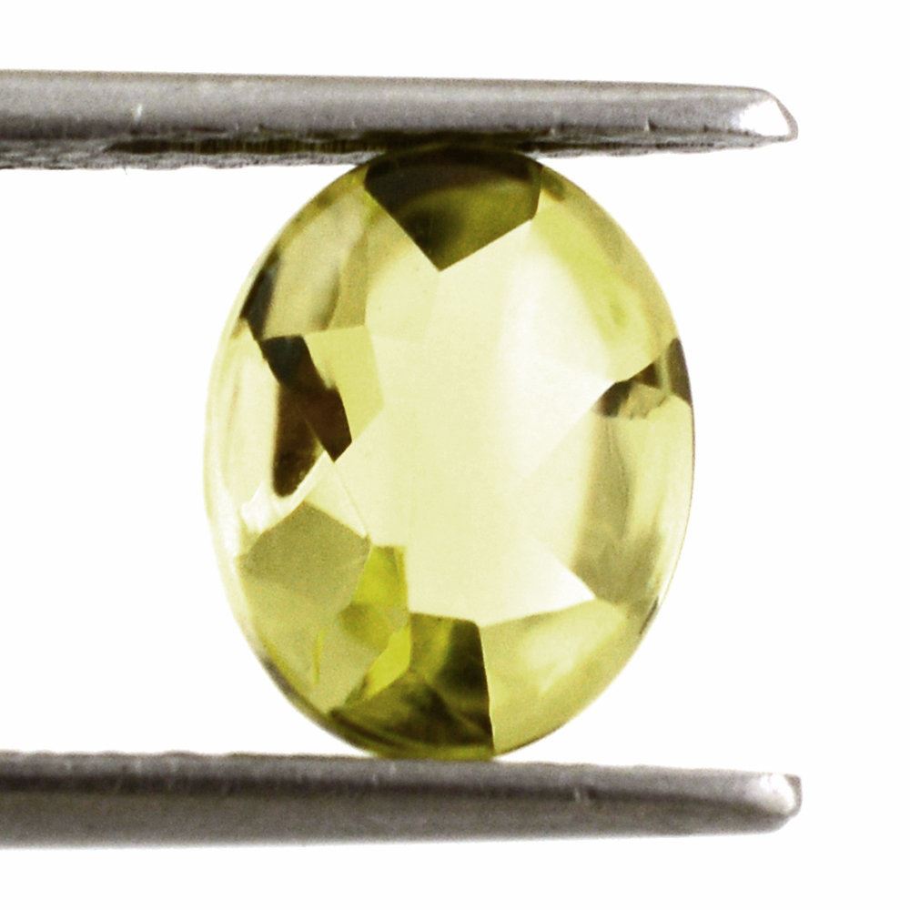 LEMON QUARTZ BUFFTOP OVAL (GREEN GOLD) 10X8MM 2.85 Cts.