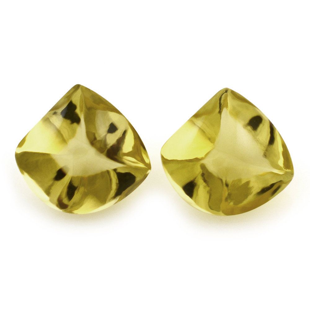 LEMON QUARTZ BUFFTOP FANCY SHAPE (GREEN GOLD) 15X14MM 10.00 Cts.