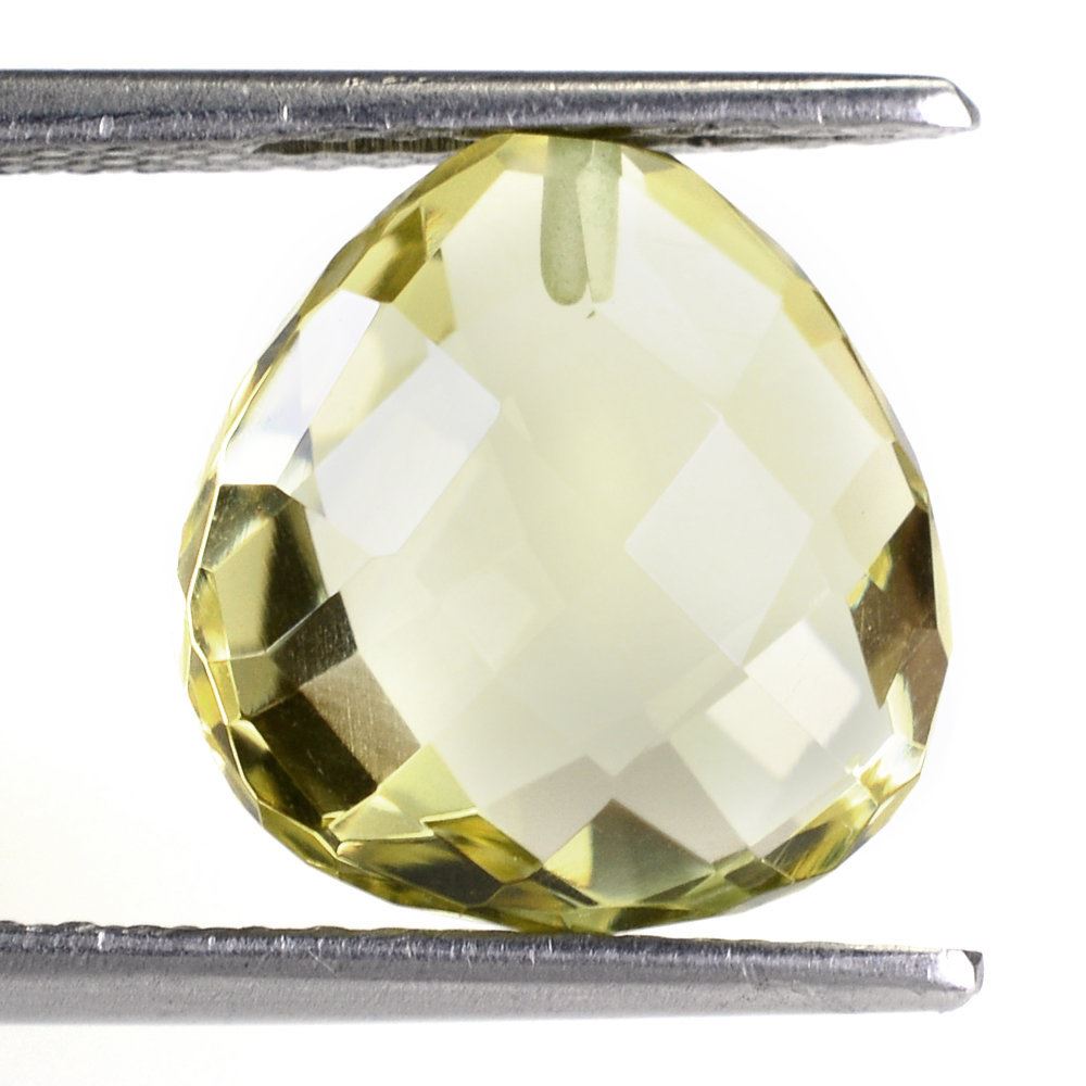 LEMON QUARTZ BRIOLETTE HEART (HALF DRILL) (GREEN GOLD) 12MM 5.67 Cts.