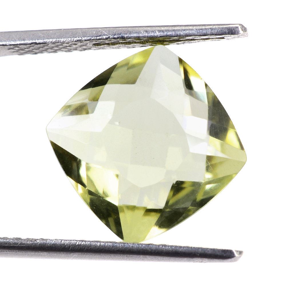 LEMON QUARTZ ANTIKE CUSHION WITH ONE SIDE TABLE & ONE SIDE CHECKER CUT 12MM 6.40 Cts.