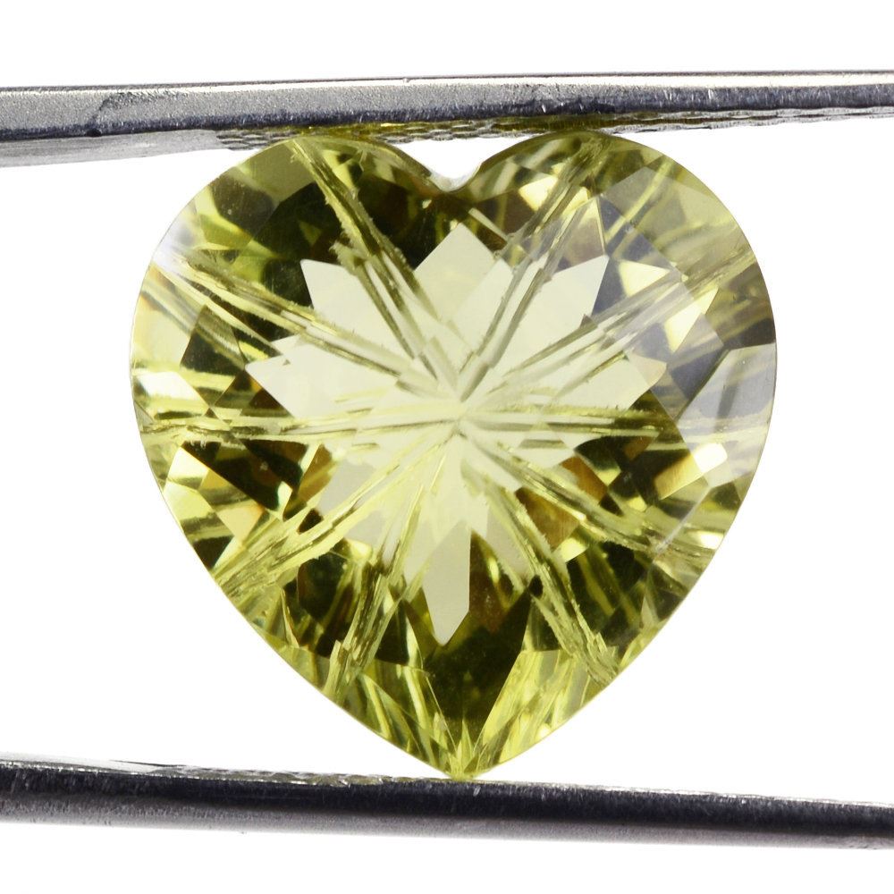 LEMON QUARTZ CHECKER CUT ON TOP BACK LAZER CUT HEART 15MM 9.73 Cts.