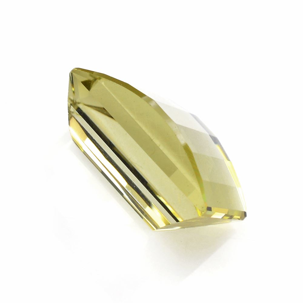 LEMON QUARTZ CHESS CUT BARREL 14X10MM 7.88 Cts.