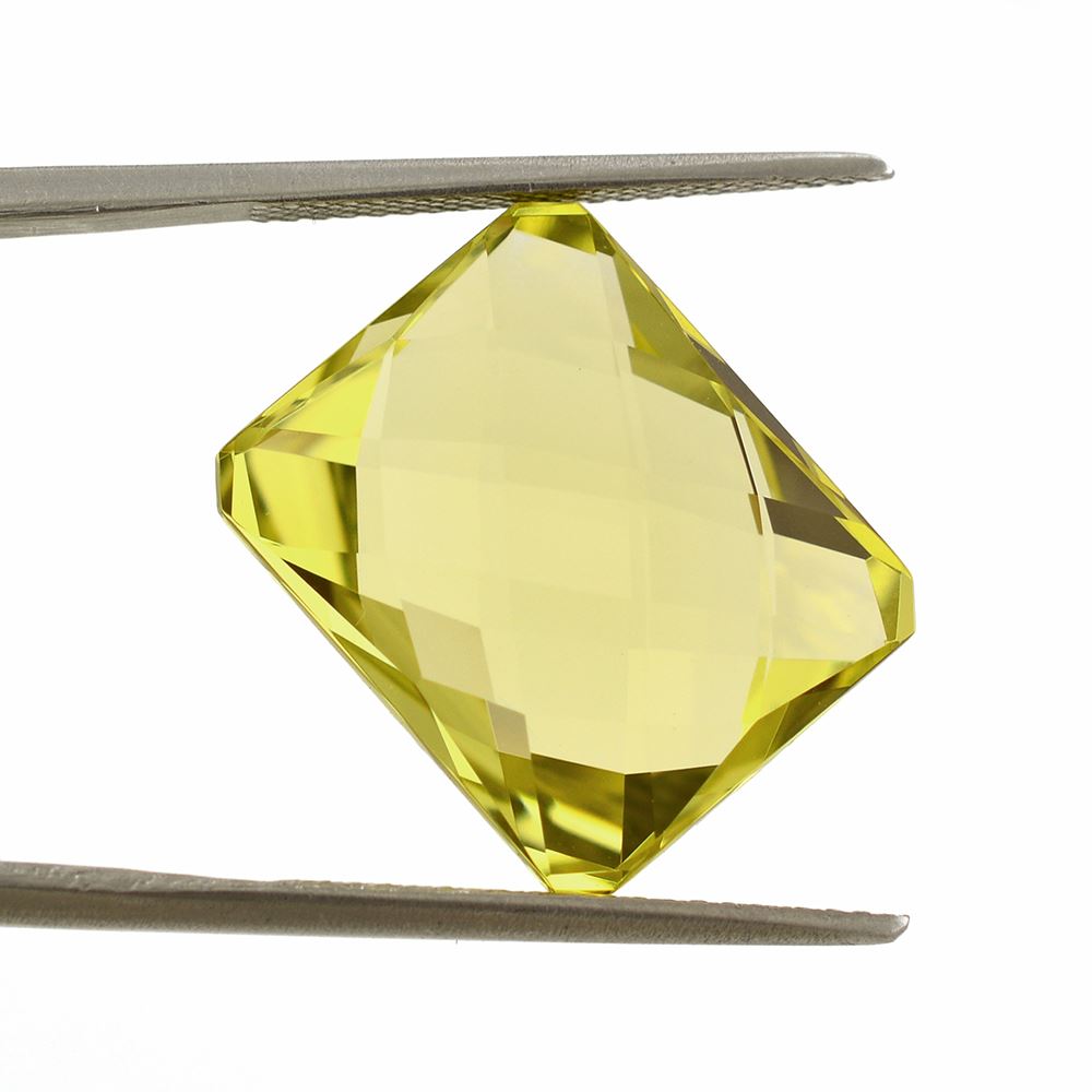 LEMON QUARTZ BRIOLETTE OCTAGON (GREEN GOLD) 17X14MM 17.1Cts.