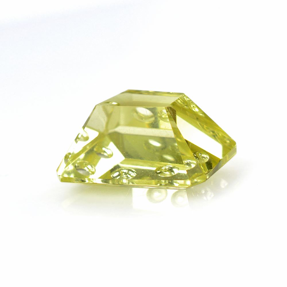 LEMON QUARTZ CHEESE CUT 15X13-12.50X10MM 9.62 Cts.