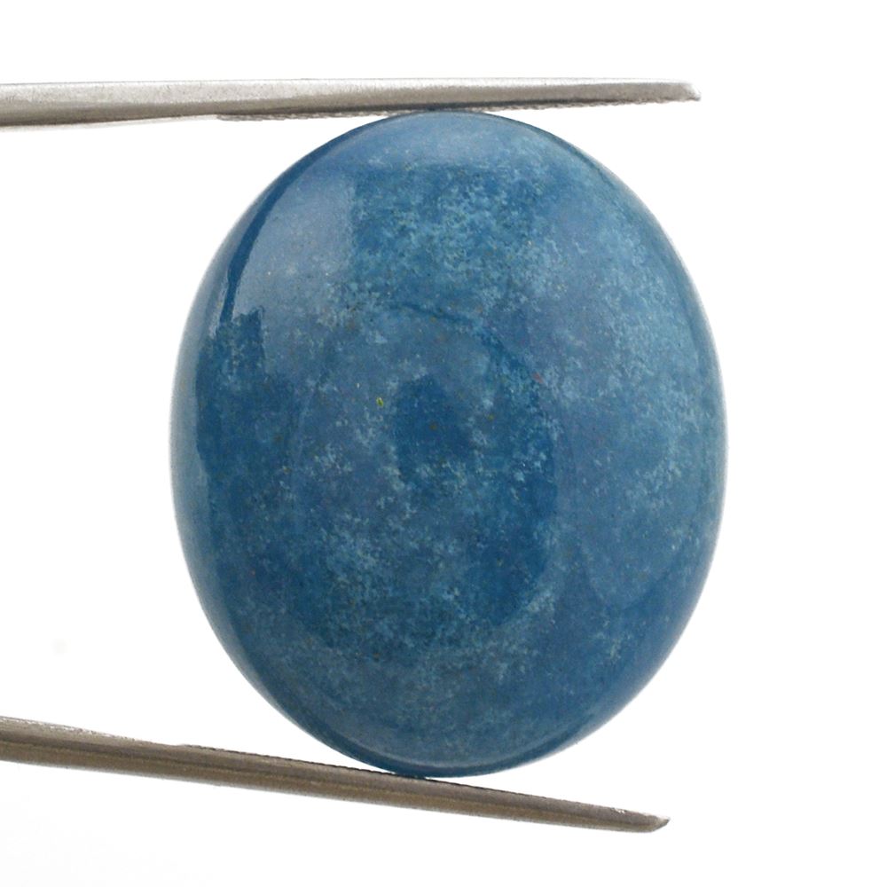 MILKY BLUE QUARTZ OVAL CAB 25X21MM 38.41 Cts.