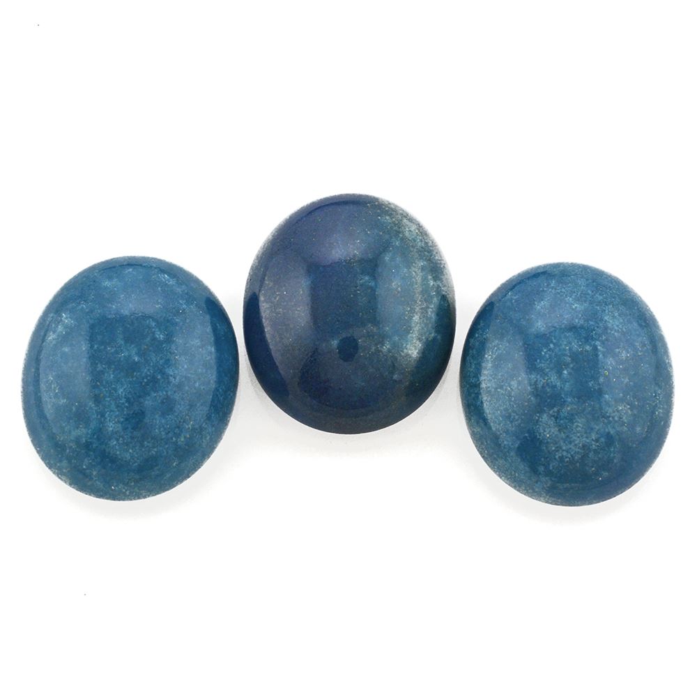 MILKY BLUE QUARTZ OVAL CAB 25X21MM 38.41 Cts.