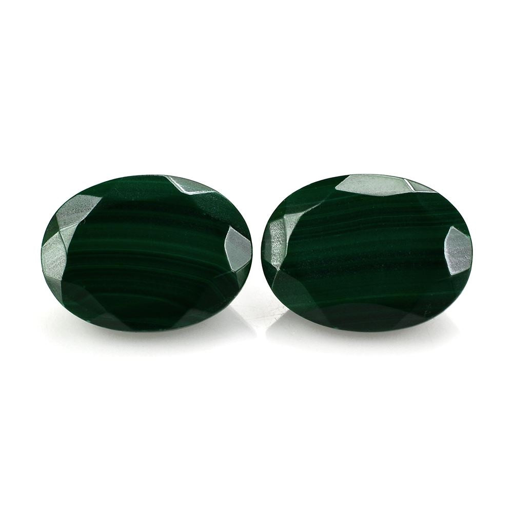 MALACHITE CUT OVAL 16X12MM 12.17 Cts.