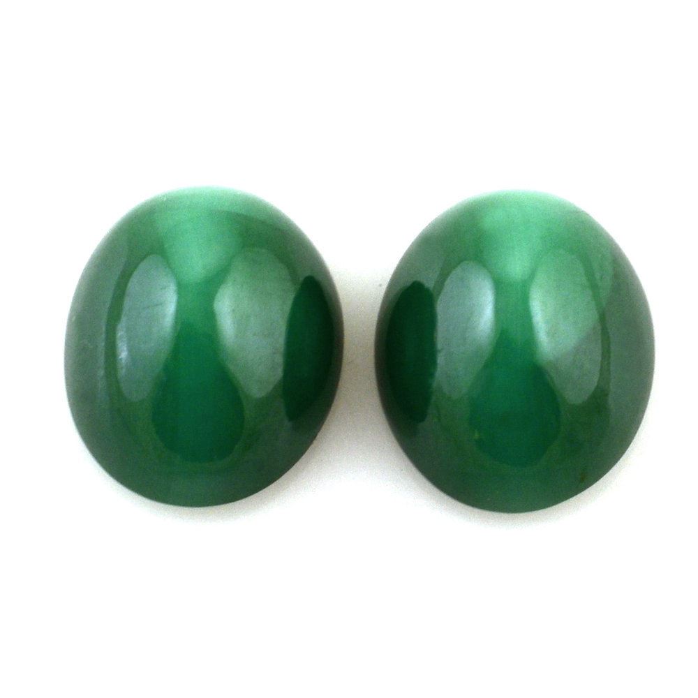 MALACHITE CAT'S EYE OVAL CAB 12X10MM 6.55 Cts.