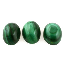 MALACHITE OVAL CAB 4X3MM 0.22 Cts.