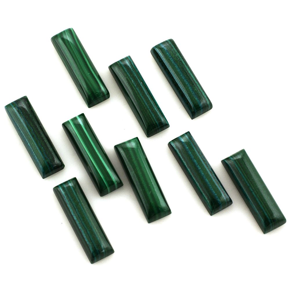 MALACHITE BAGUETTE CAB 20X6MM 8.01 Cts.