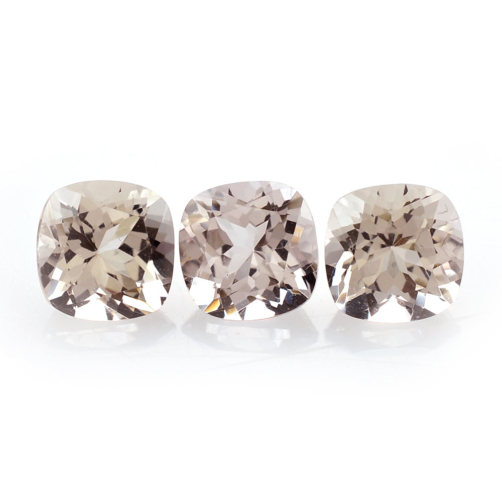 PEACH MORGANITE CUT CUSHION (A) 6MM 0.79 Cts.