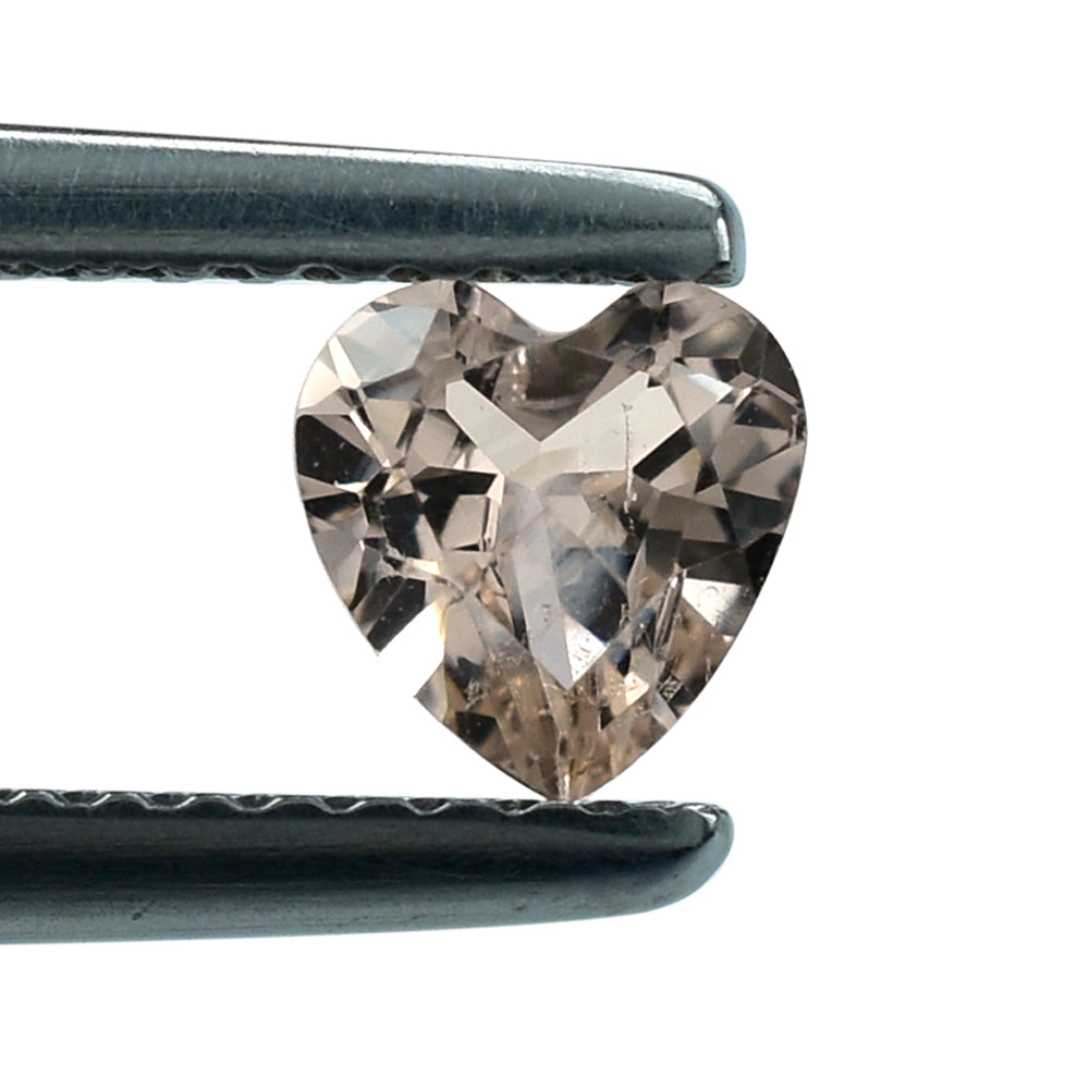 PEACH MORGANITE CUT HEART (AA/SI) 5MM 0.41 Cts.