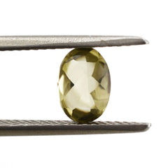 OLIVE QUARTZ BUFFTOP OVAL 7X5MM 0.82 Cts.