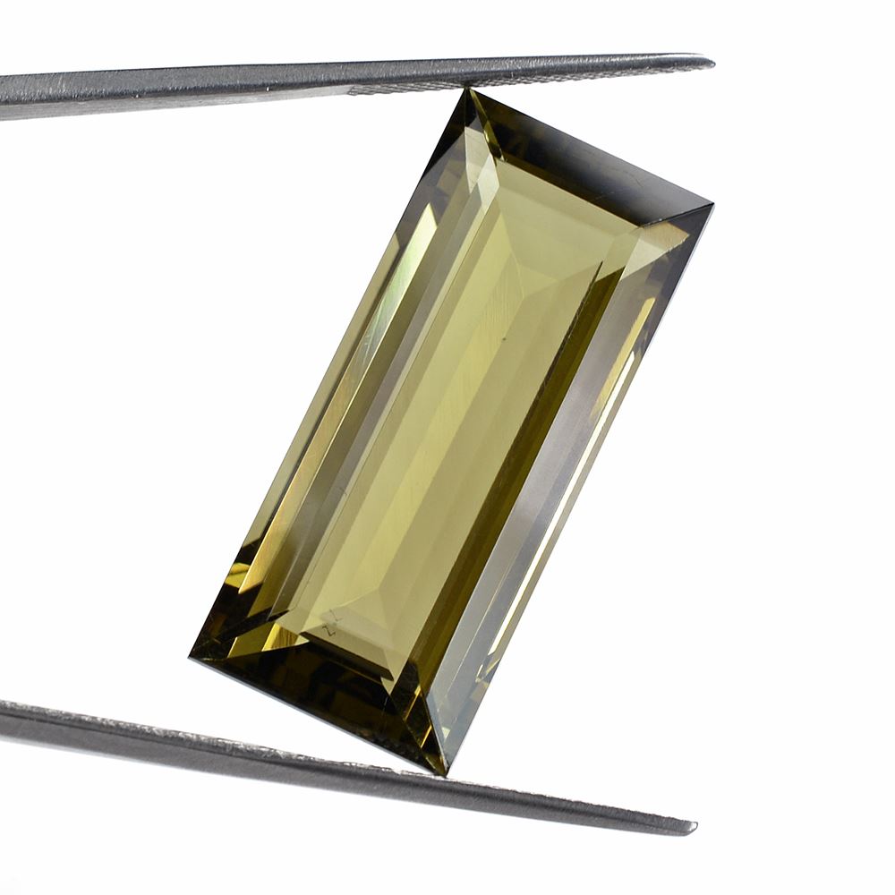 OLIVE QUARTZ CUT BAGUETTE 32X14MM 35.50 Cts.