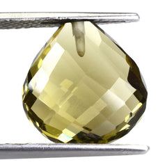 OLIVE QUARTZ BRIOLETTE HEART (HALF DRILL) 14MM 9.55 Cts.