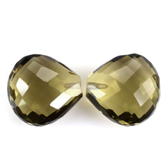 OLIVE QUARTZ BRIOLETTE HEART (HALF DRILL) 14MM 9.55 Cts.
