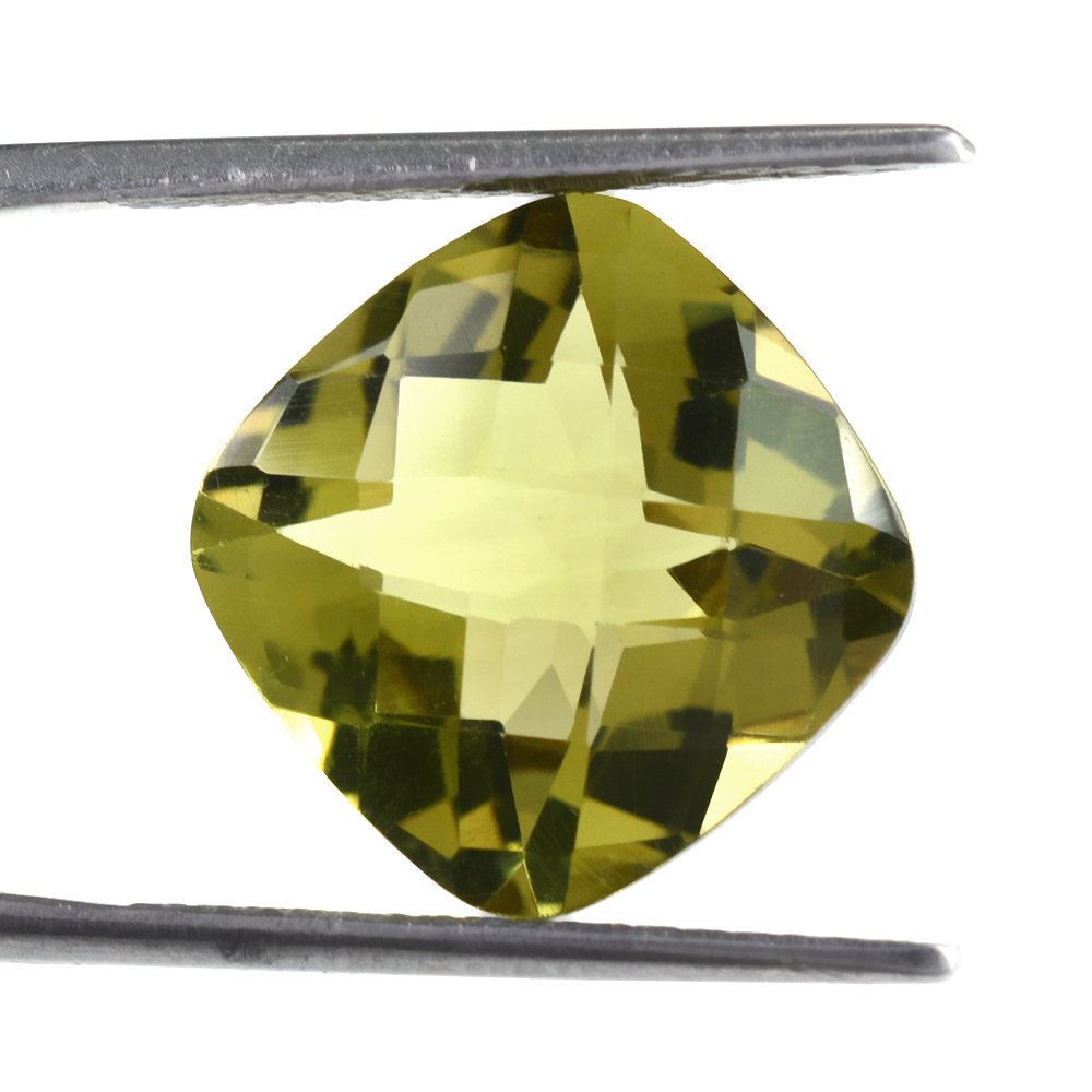 OLIVE QUARTZ CHECKER CUT CUSHION 14MM 9.43 Cts.