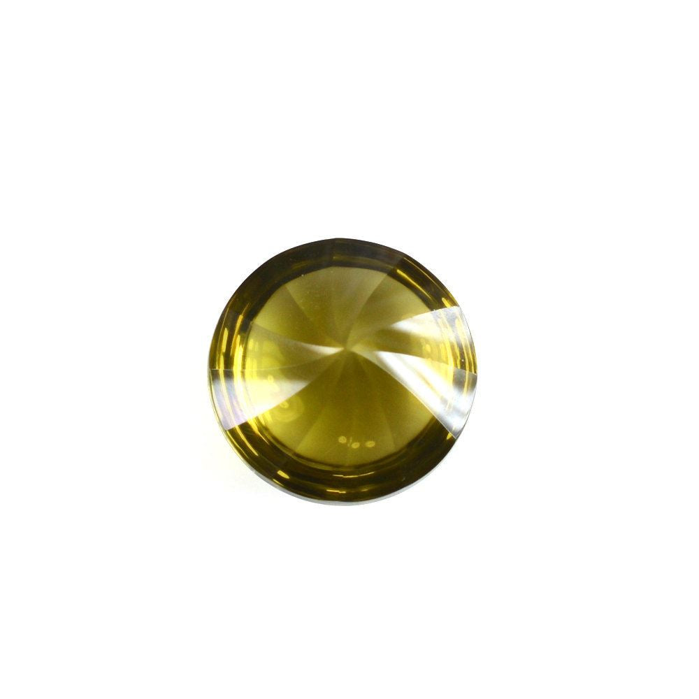 OLIVE QUARTZ BUFFTOP ROUND WITH TWISTED CONCAVE (DES#31) 12MM 6.40 Cts.