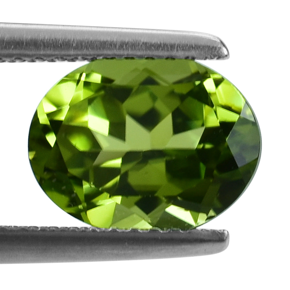 PERIDOT CUT OVAL (SI) 10X8MM 2.43 Cts.
