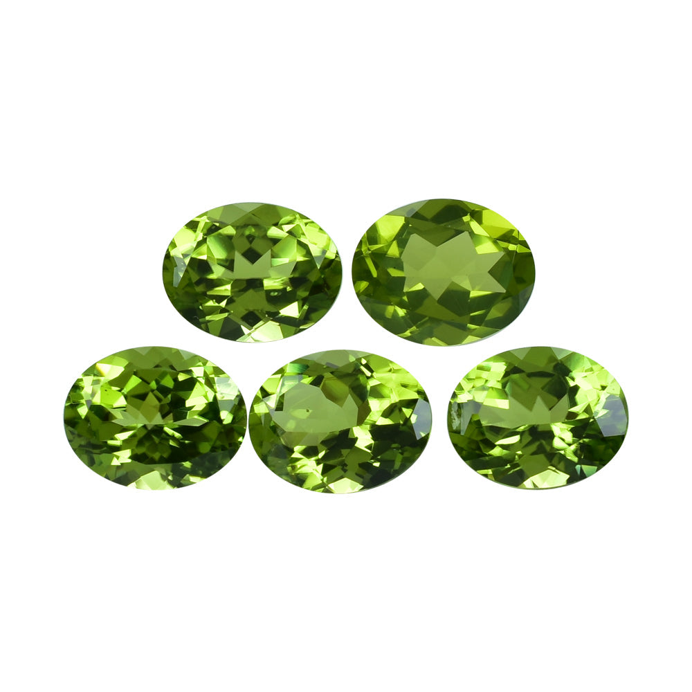 PERIDOT CUT OVAL (SI) 10X8MM 2.43 Cts.