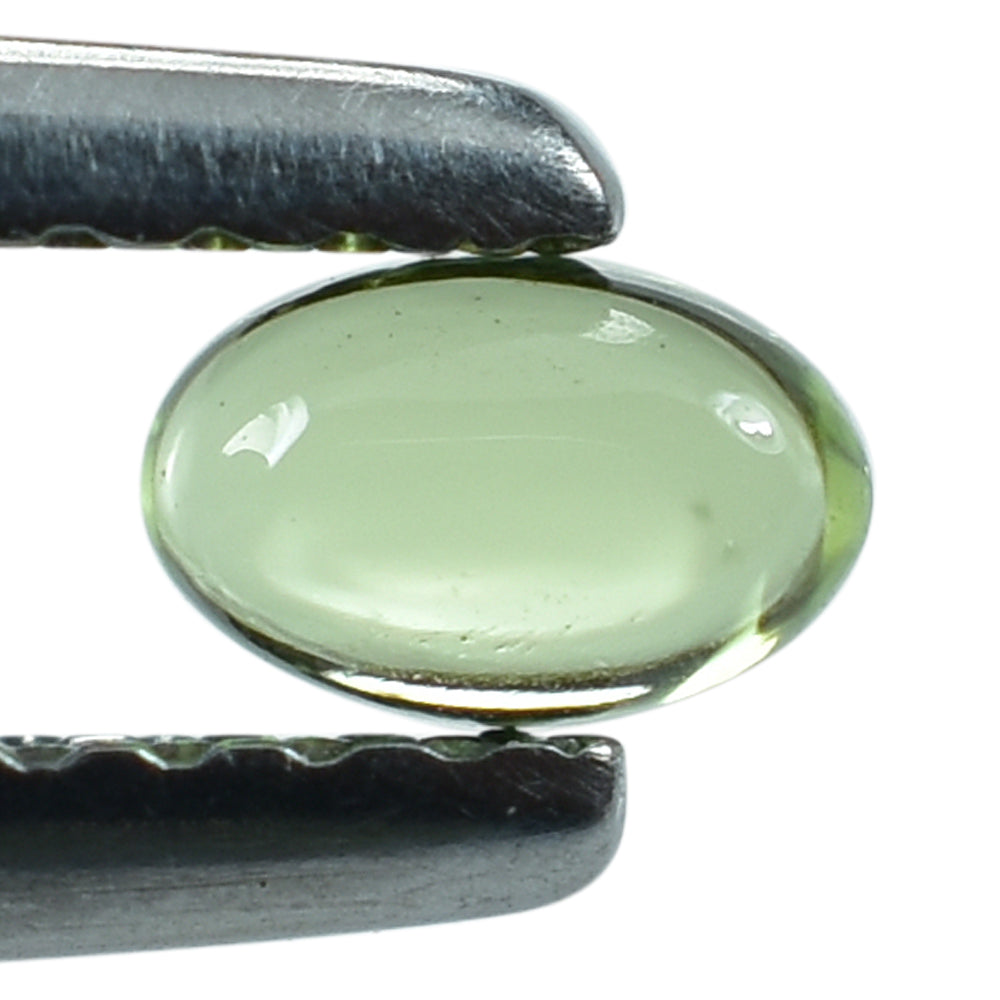 PERIDOT OVAL CAB (CLEAN) 4.50X3MM 0.26 Cts.