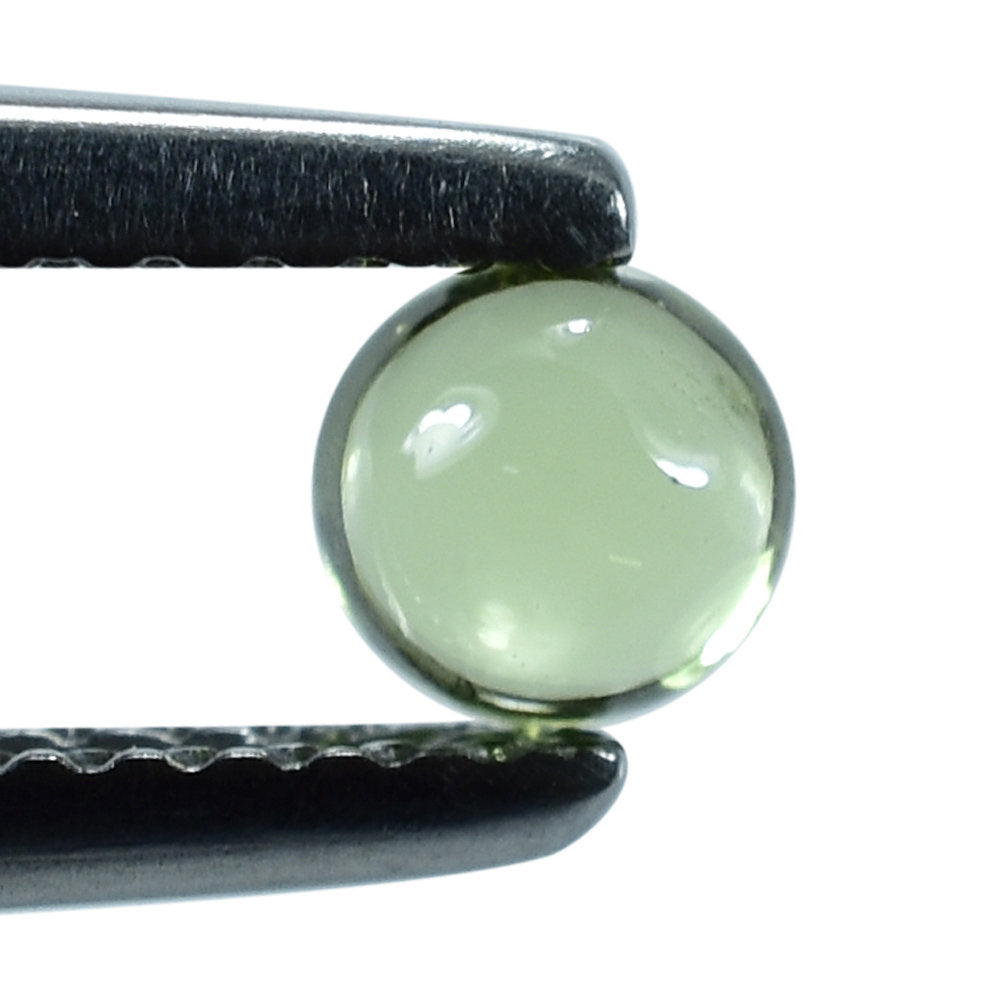 PERIDOT PLAIN CAB (GREEN/CLEAN) ROUND 4.00X4.00 MM 0.32 Cts.