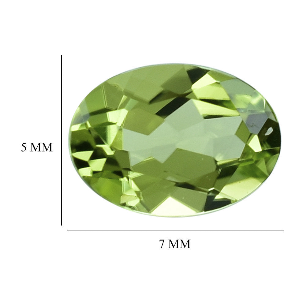 PERIDOT CUT (GREEN/CLEAN) OVAL 7.00X5.00 MM 0.76 Cts.