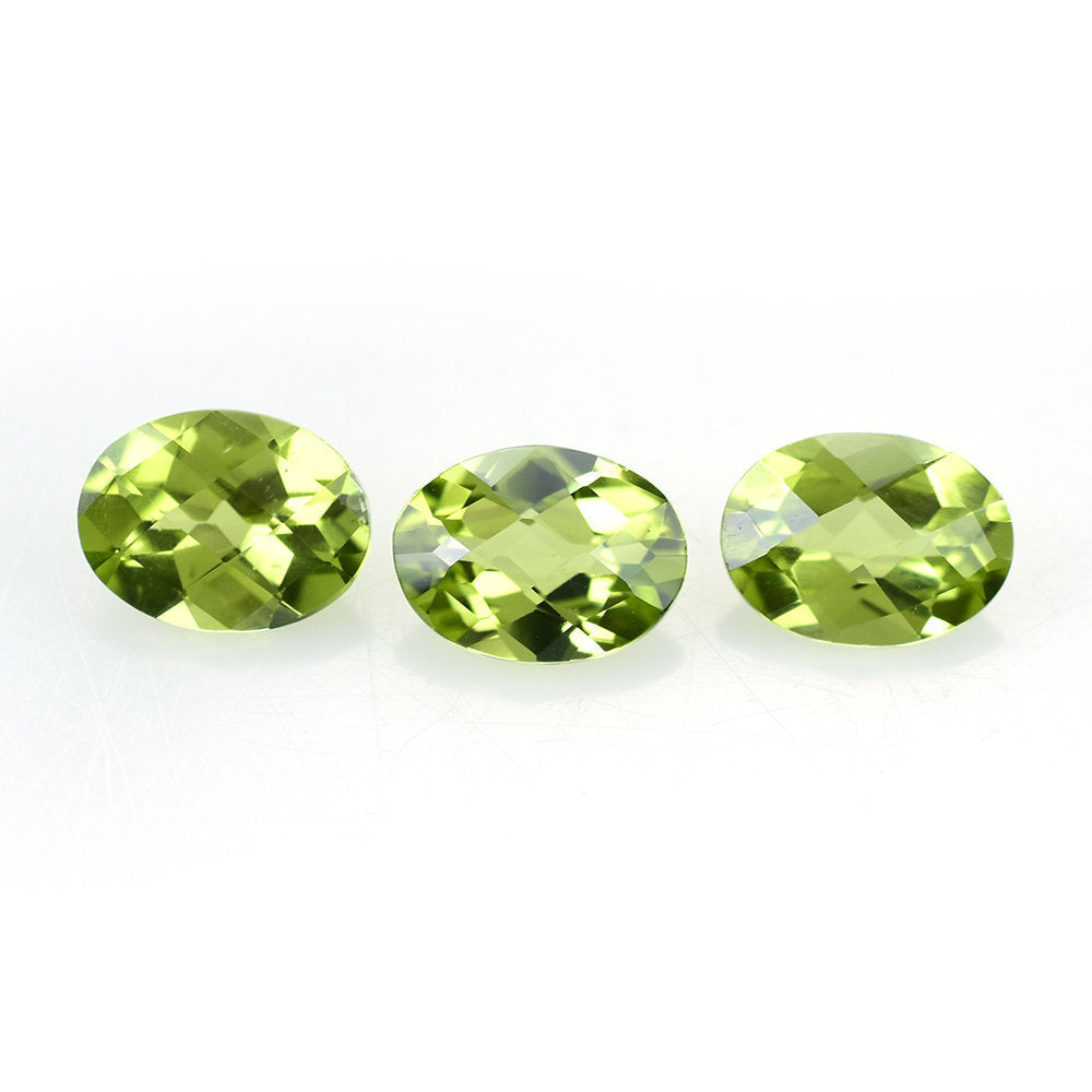 PERIDOT CHECKER CUT (GREEN/CLEAN) OVAL 8.00X6.00 MM 1.14 Cts.