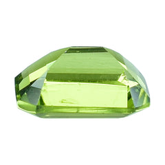 PERIDOT STEP CUT OCTOGON (GREEN COLOR\CLEAN) 10.00X8.00 MM 3.16 Cts.