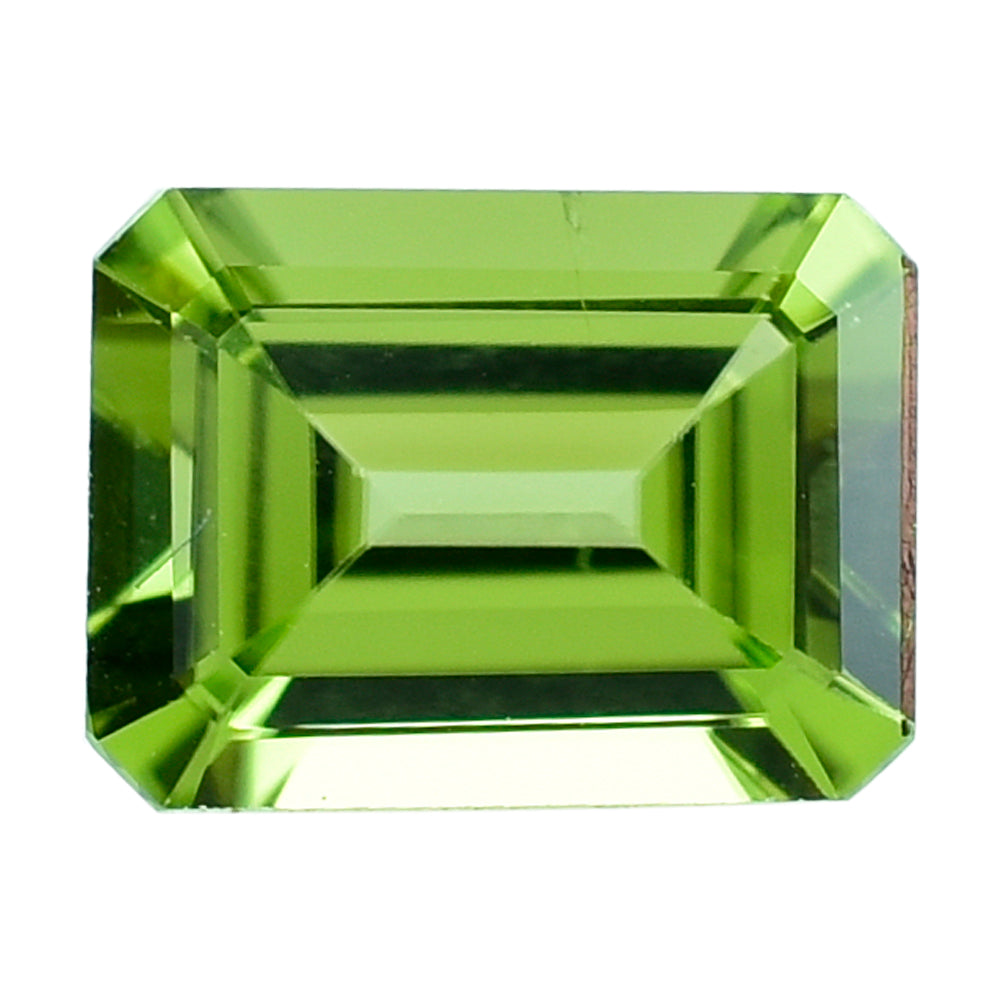 PERIDOT STEP CUT OCTOGON (GREEN COLOR\CLEAN) 8.00X6.00 MM 1.55 Cts.