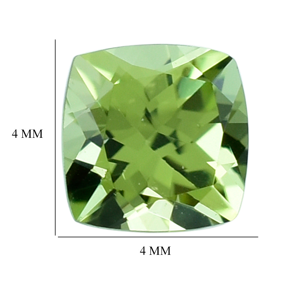 PERIDOT CUT CUSHION (GREEN COLOR\CLEAN) 4.00X4.00 MM 0.35 Cts.