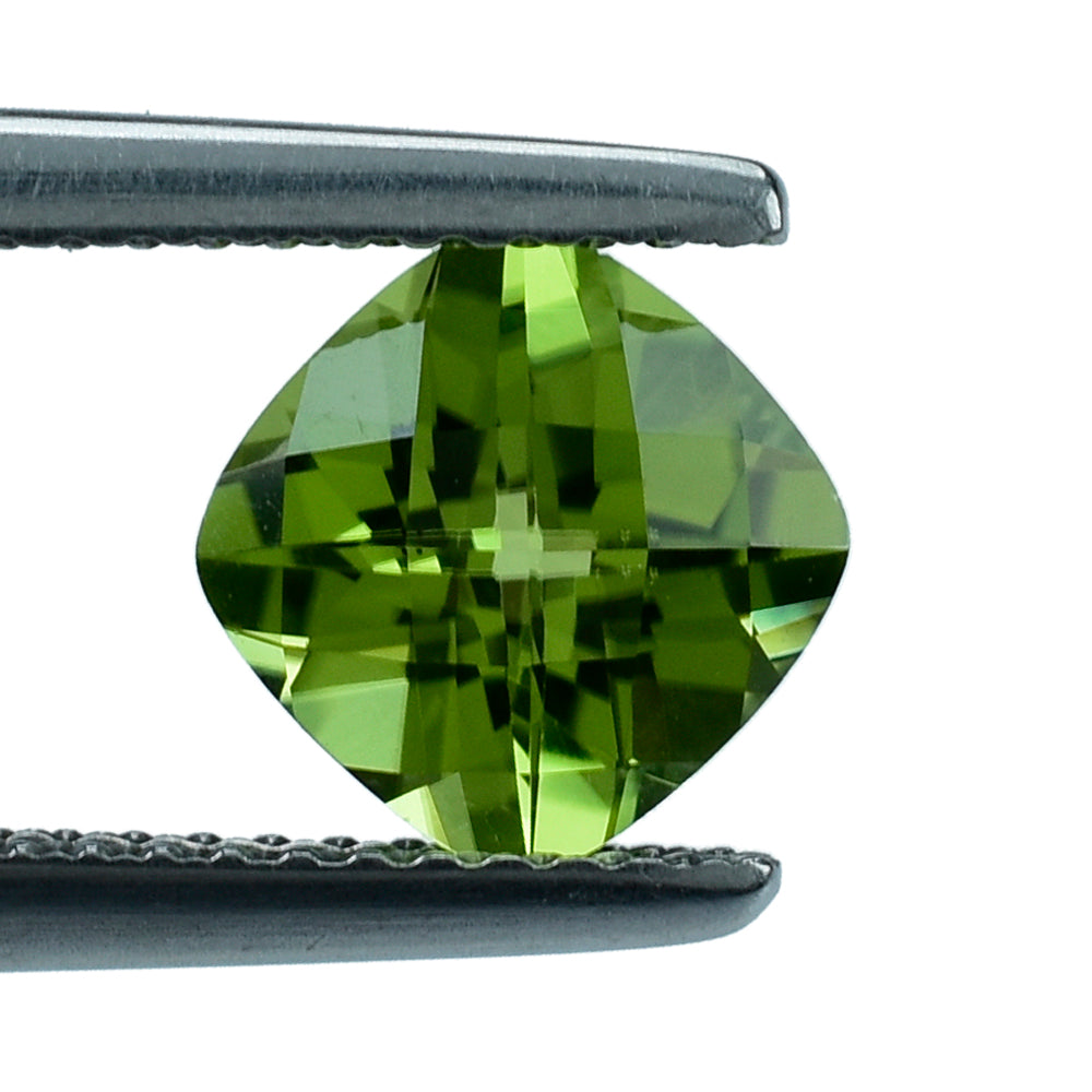 PERIDOT CHECKER CUT (GREEN/CLEAN) CUSHION 7.00X7.00 MM 1.42 Cts.