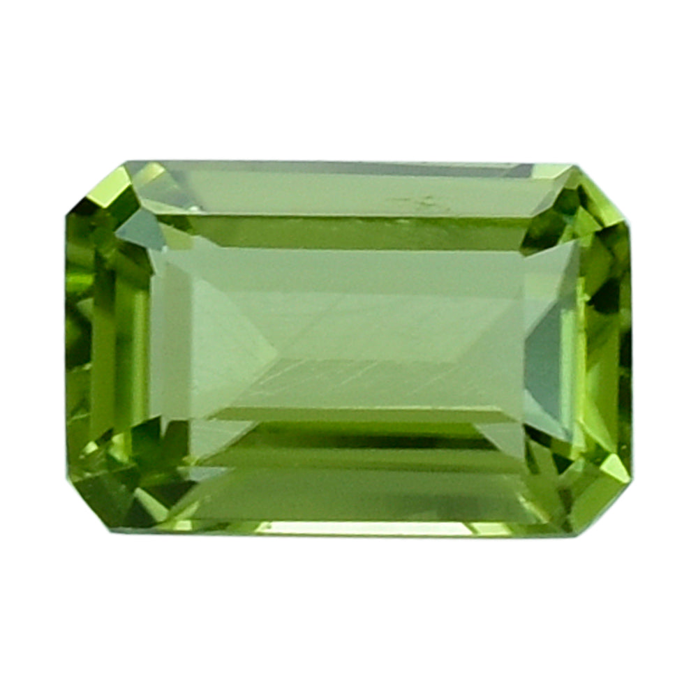 PERIDOT STEP CUT OCTOGON (GREEN COLOR\CLEAN) 6.00X4.00 MM 0.55 Cts.