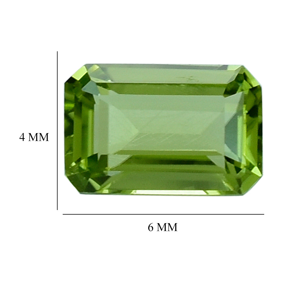 PERIDOT STEP CUT OCTOGON (GREEN COLOR\CLEAN) 6.00X4.00 MM 0.55 Cts.