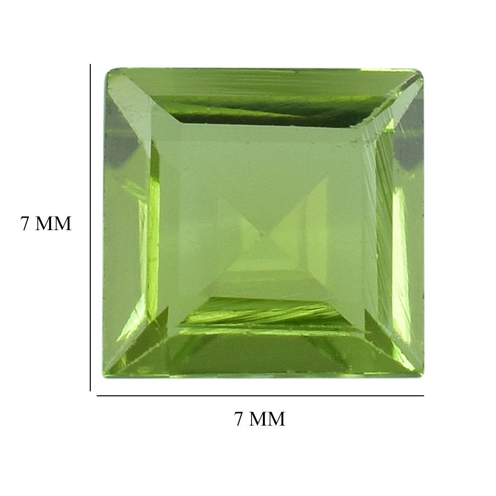 PERIDOT CUT SQUARE (TOP) 7MM 1.64 Cts.
