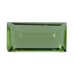 PERIDOT STEP CUT BAGUETTE (GREEN COLOR\CLEAN) 6.00X3.00 MM 0.35 Cts.