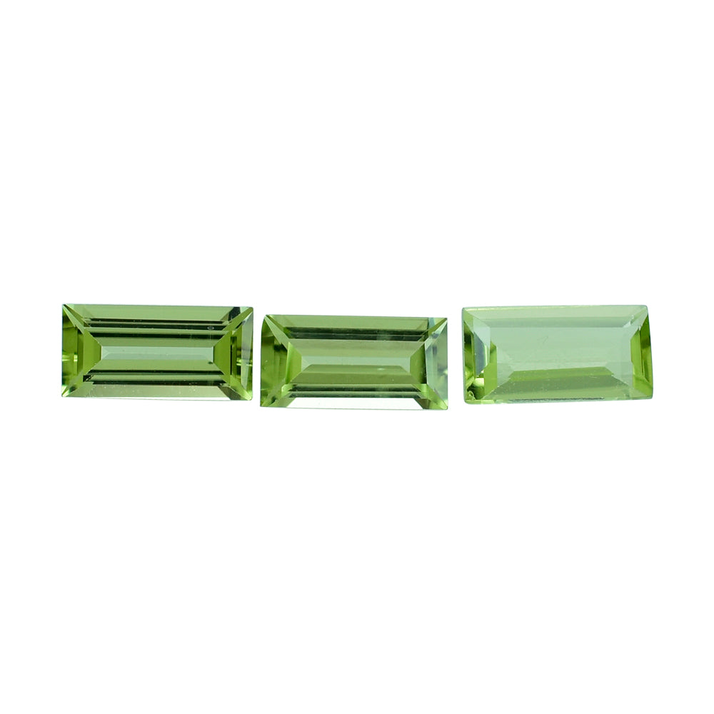 PERIDOT STEP CUT BAGUETTE (GREEN COLOR\CLEAN) 6.00X3.00 MM 0.35 Cts.