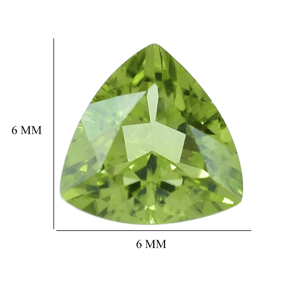 PERIDOT CUT (GREEN/CLEAN) TRILLIAN 6.00X6.00 MM 0.76 Cts.