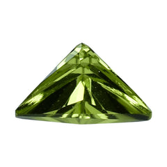 PERIDOT CUT (GREEN/CLEAN) TRIANGLE 6.00X6.00 MM 0.72 Cts.