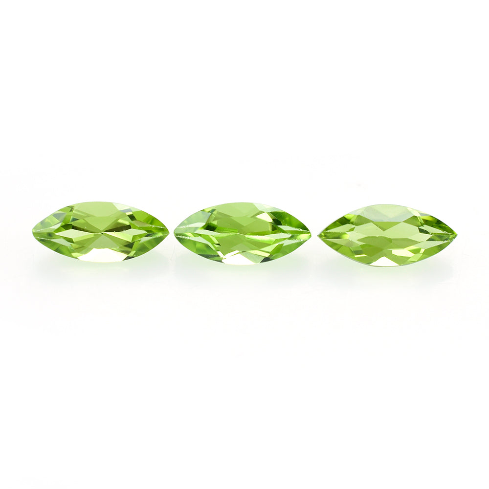 PERIDOT CUT (GREEN/CLEAN) MARQUISE 9.00X4.00 MM 0.76 Cts.