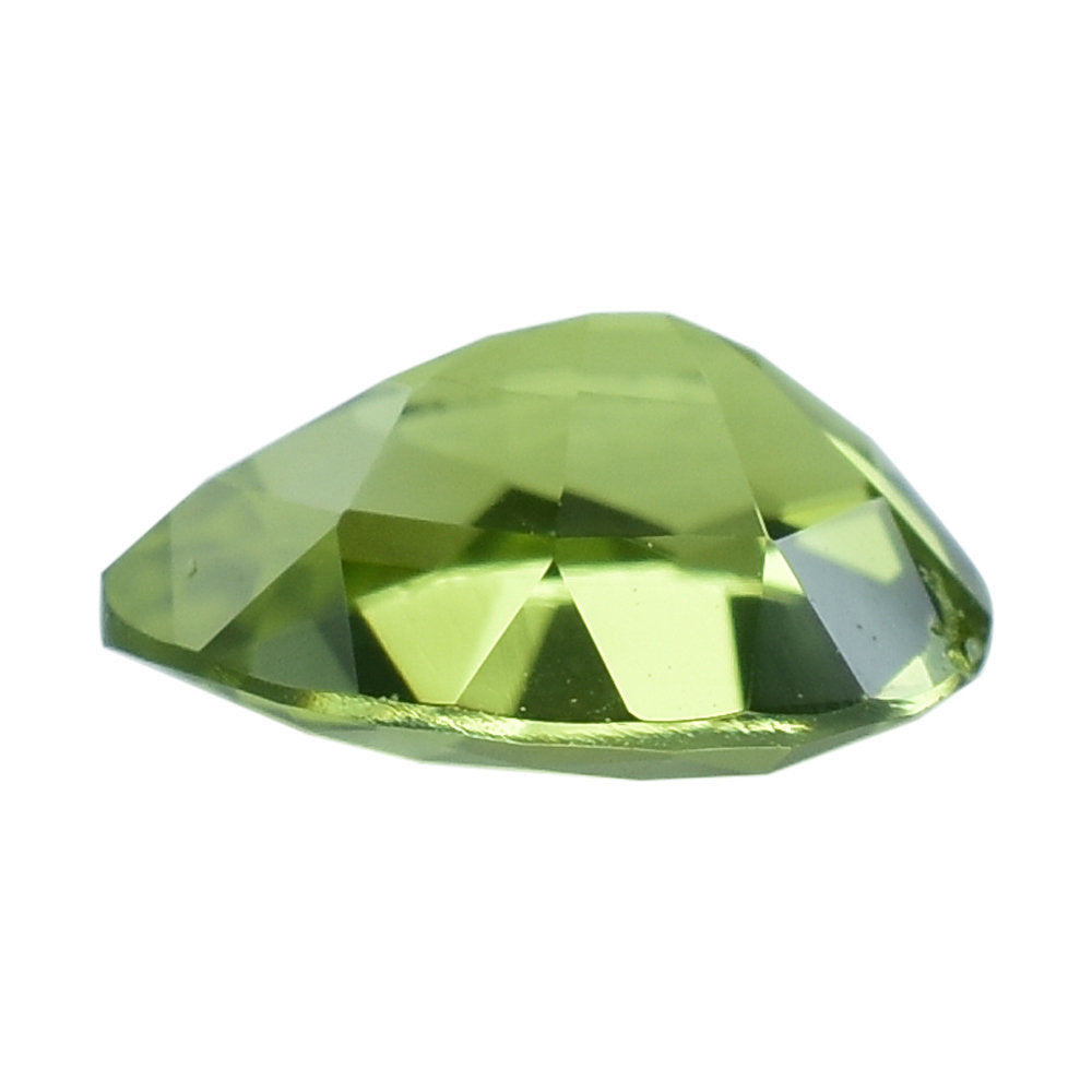 PERIDOT STEP CUT (GREEN/CLEAN) PEAR 8.00X6.00 MM 1.20 Cts.