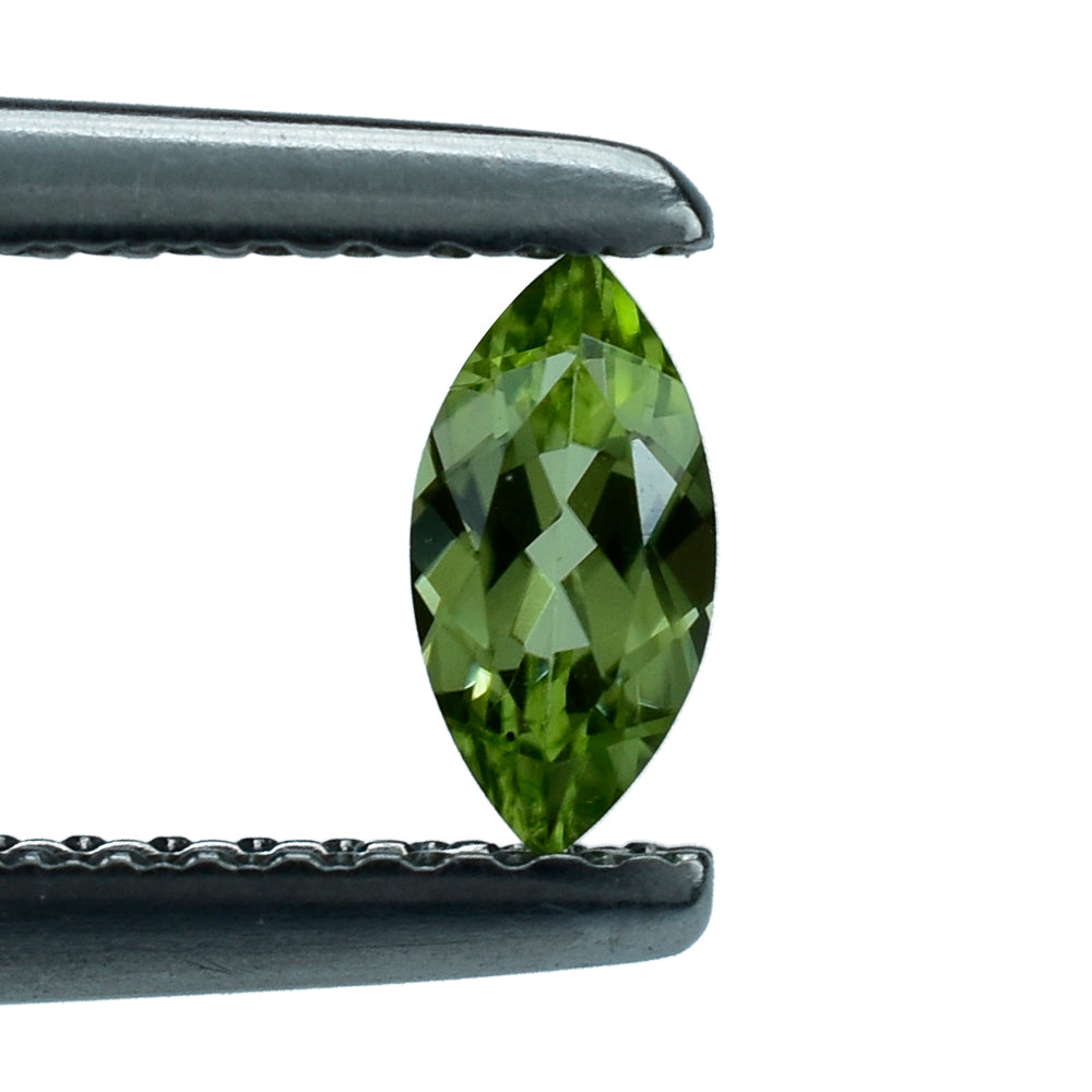 PERIDOT CUT (GREEN/CLEAN) MARQUISE 5.00X3.00 MM 0.17 Cts.