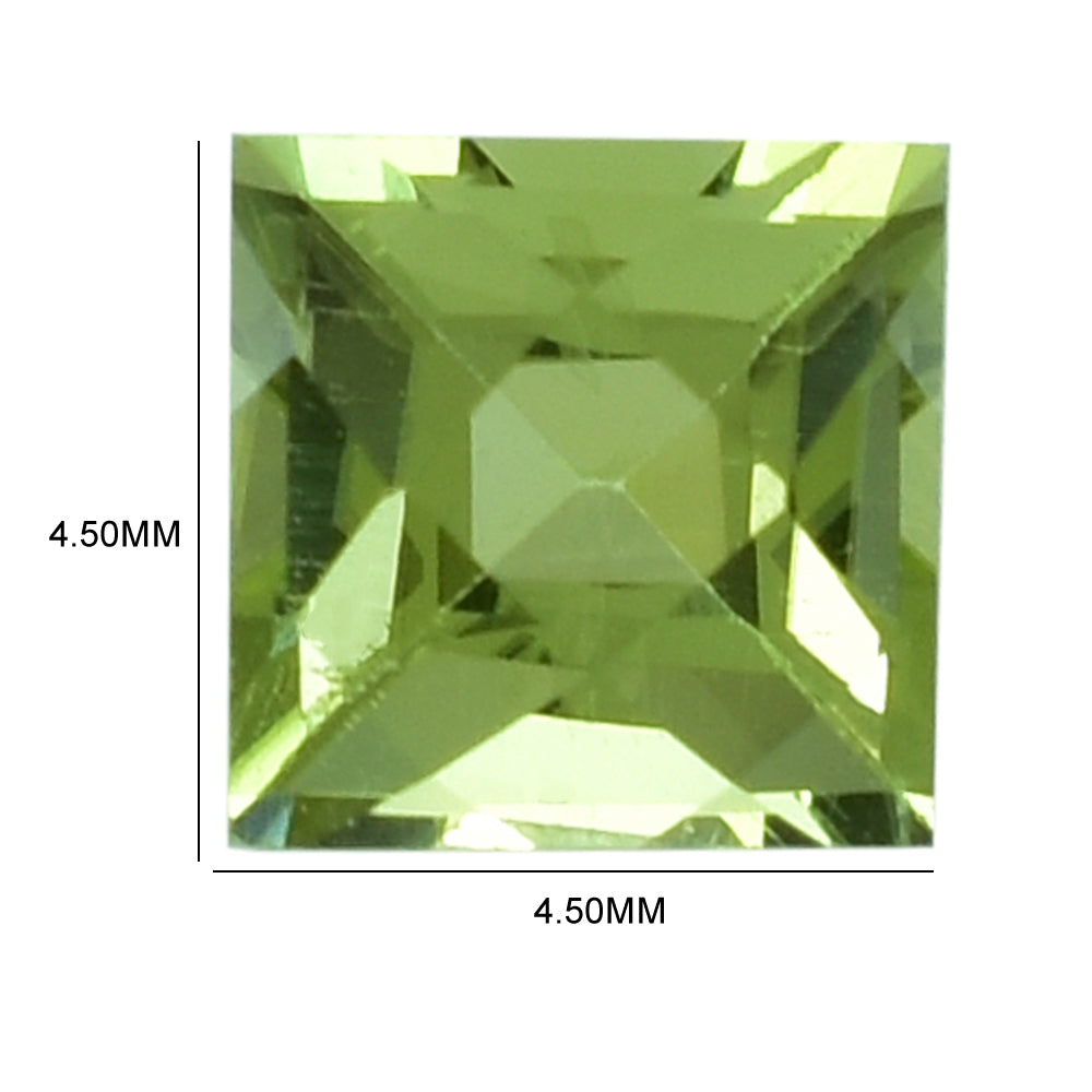 PERIDOT CHECKER CUT SQUARE 4.50MM 0.55 Cts.