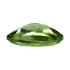 PERIDOT CUT OVAL (SI) 9X7MM 2.04 Cts.