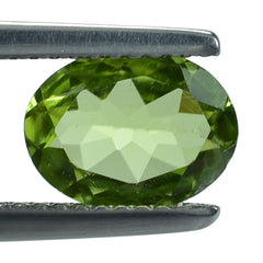 PERIDOT CUT OVAL (SI) 9X7MM 2.04 Cts.