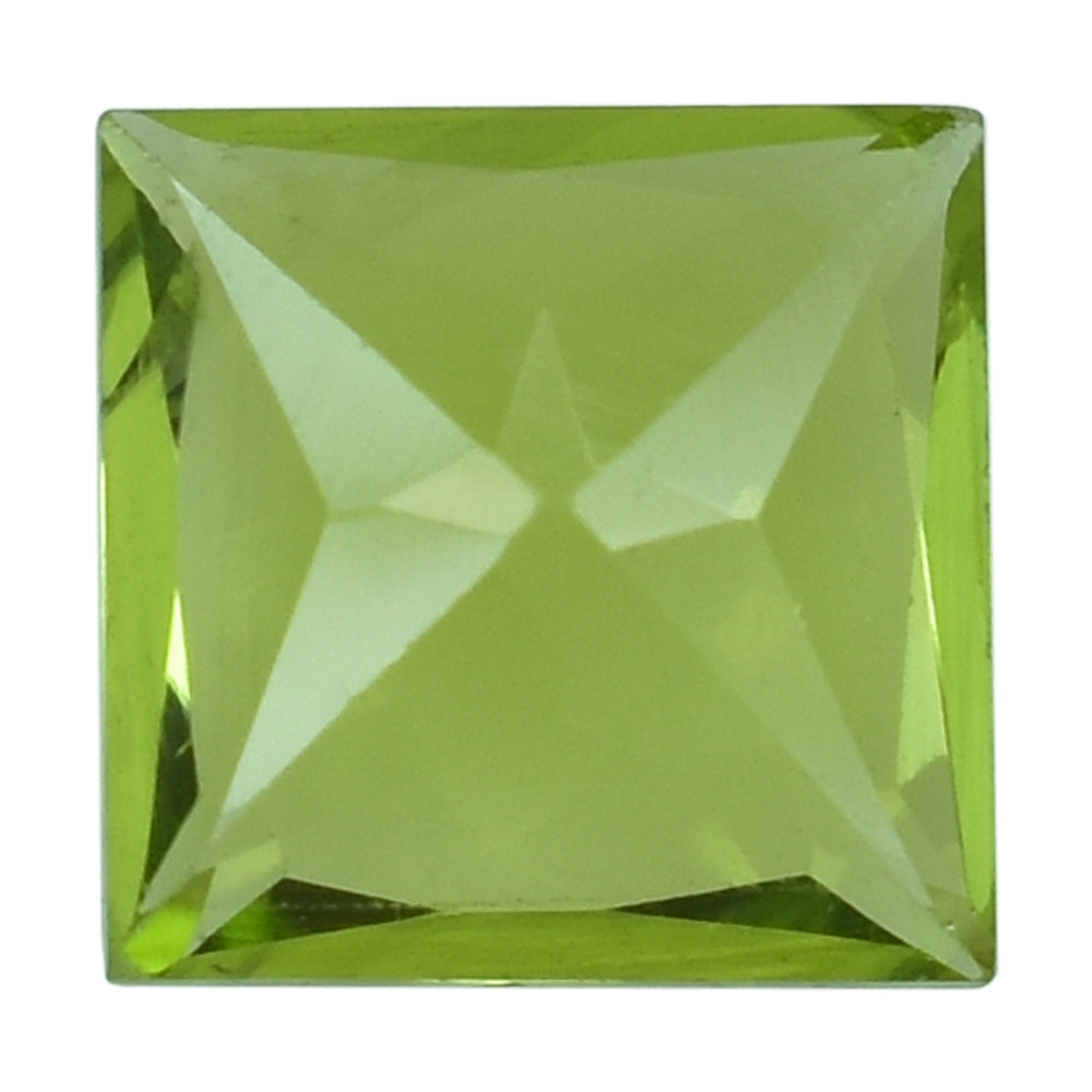 PERIDOT PRINCESS CUT SQUARE (CLEAN) 7.00MM 1.68 Cts.