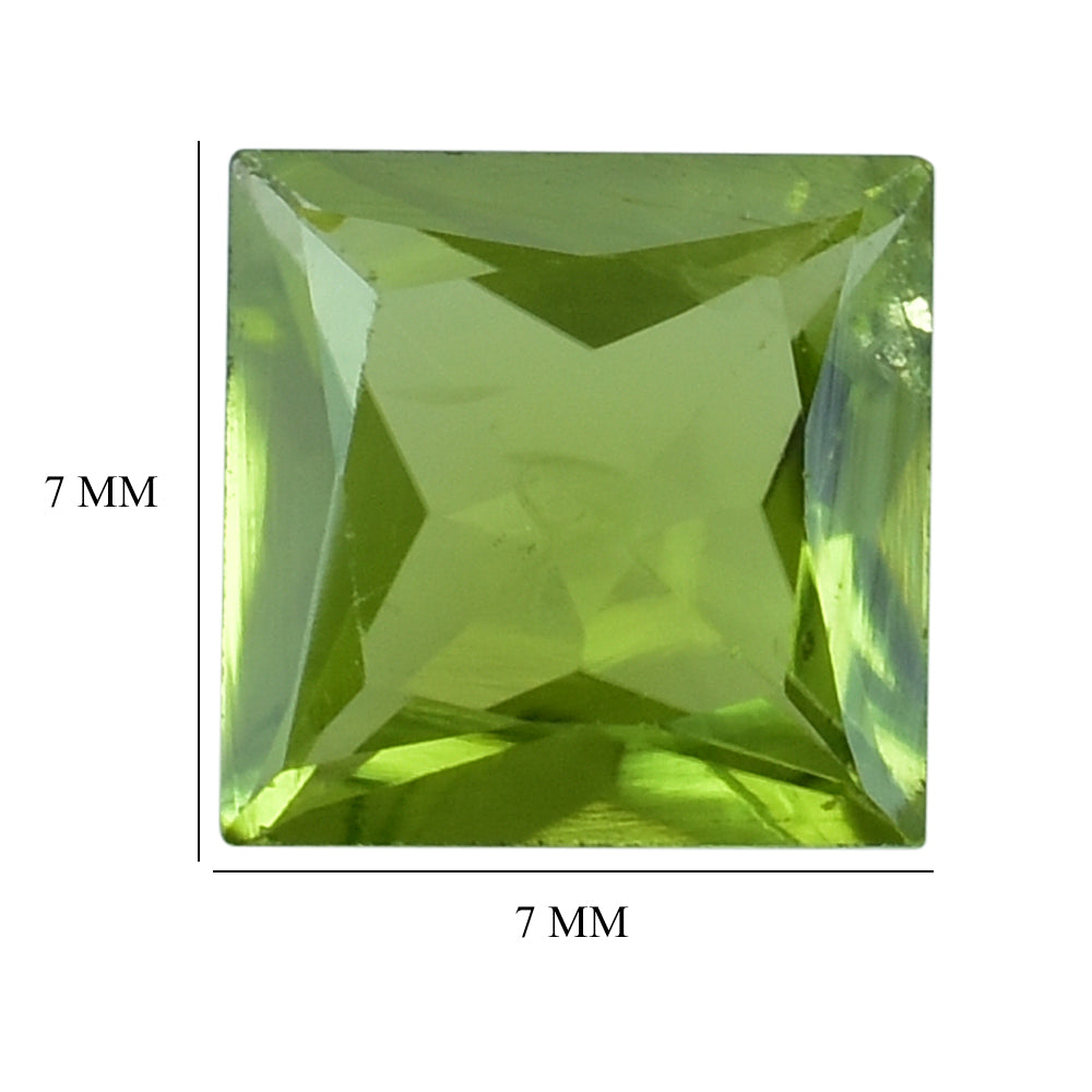 PERIDOT PRINCESS CUT SQUARE (CLEAN) 7.00MM 1.68 Cts.