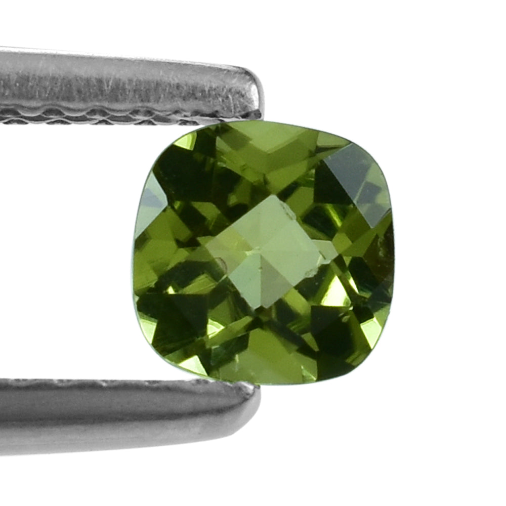 PERIDOT CHECKER CUT CUSHION (SI) 5.00MM 0.54 Cts.